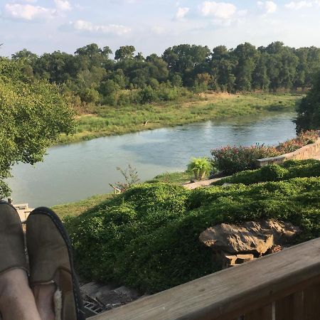 باستروب The Perry Riverhouse المظهر الخارجي الصورة