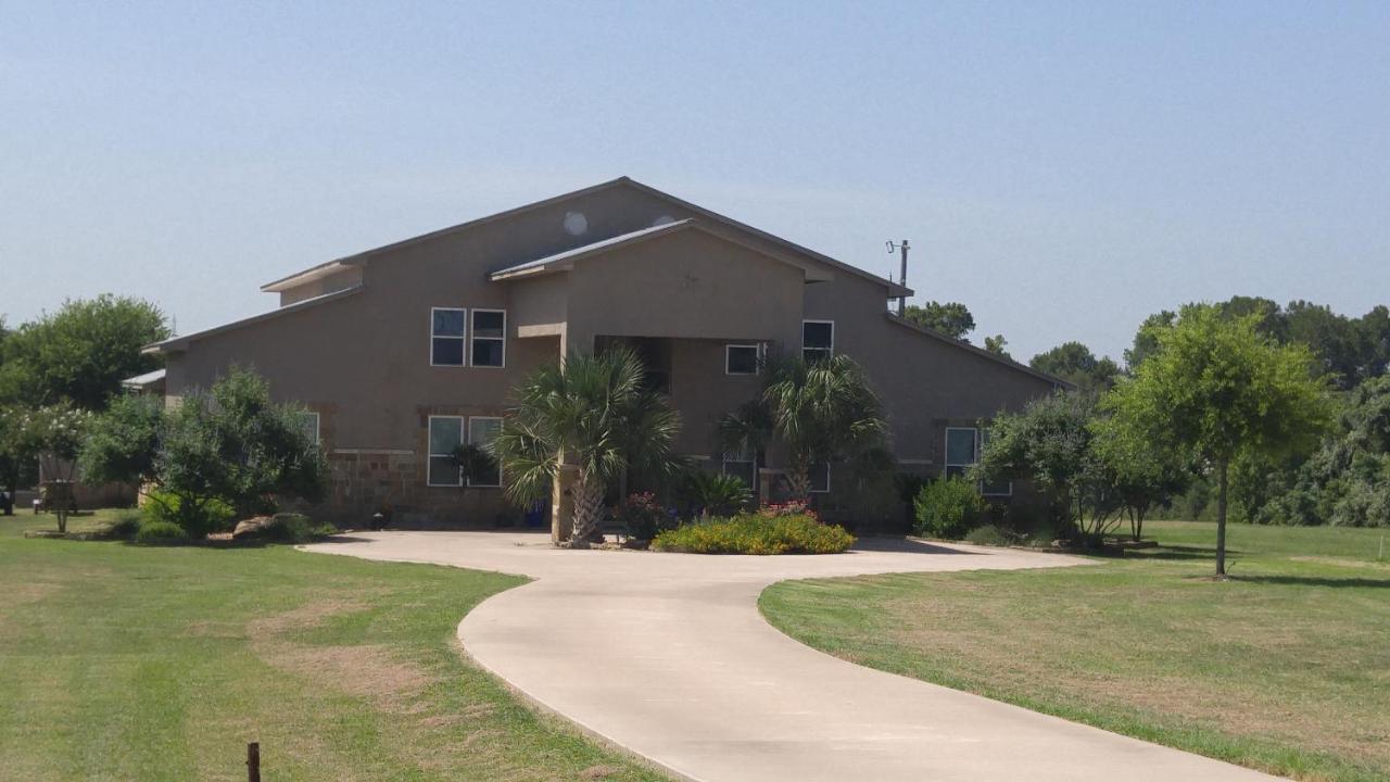 باستروب The Perry Riverhouse المظهر الخارجي الصورة